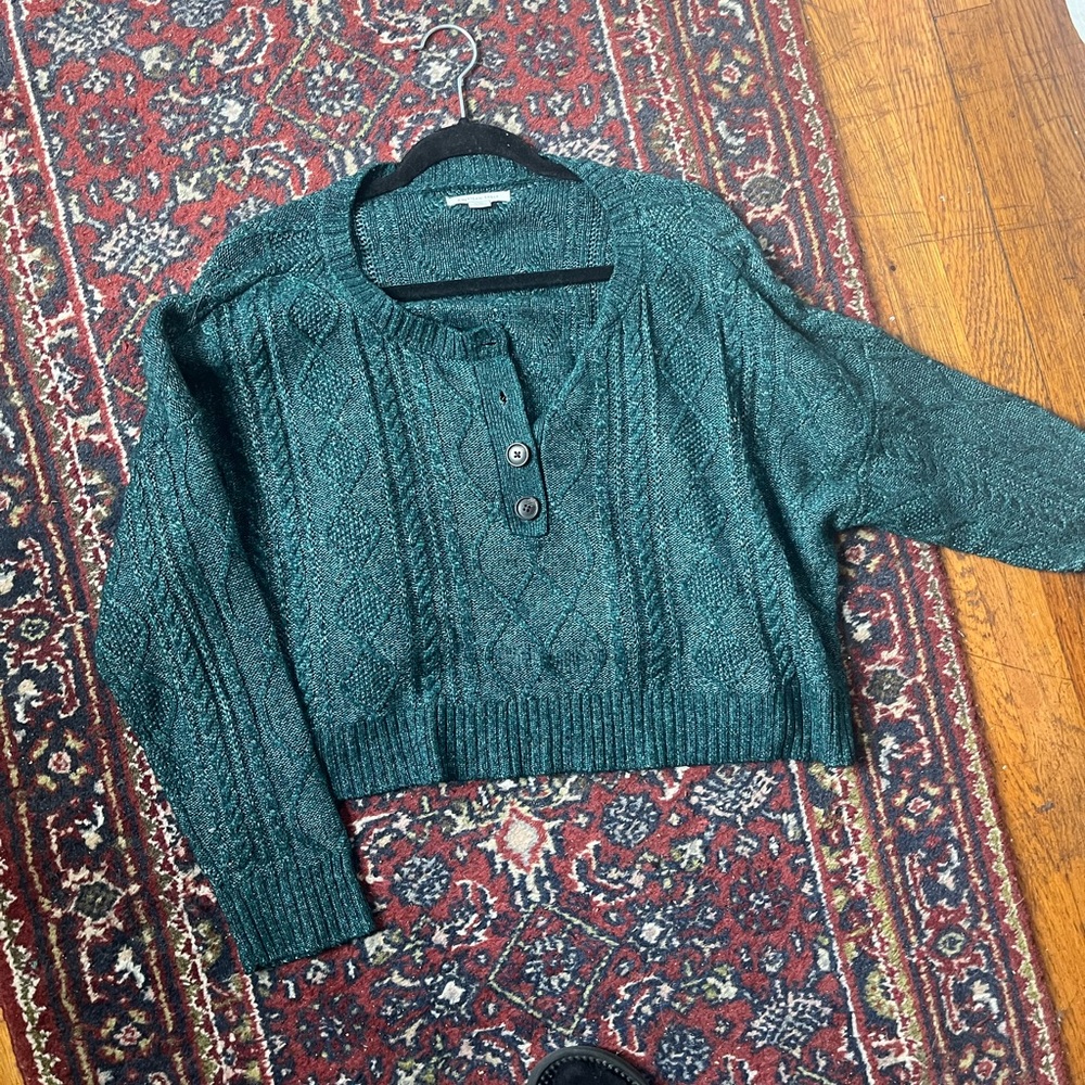 American Eagle Sweater - Picture 2 of 4